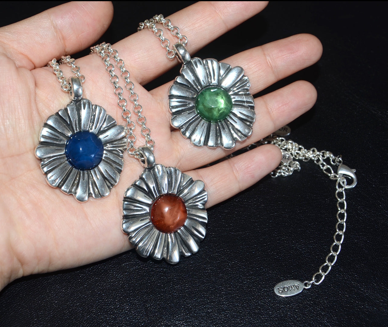 Otro necklace 花花