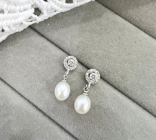 Freshwater Pearl earrings