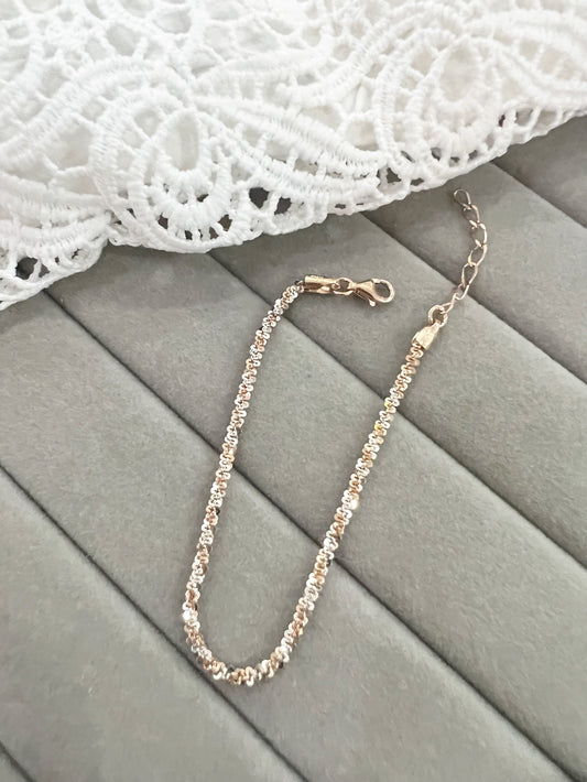 Rock chain bracelet rose gold